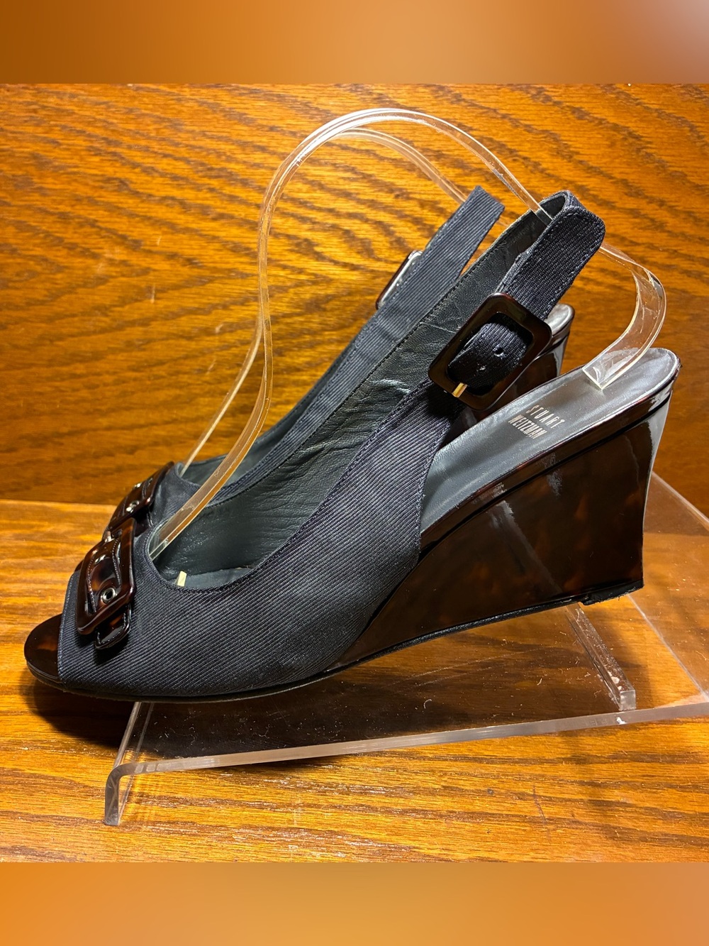 Stuart Weitzman Tortoise Patent Slingback Wedge Sandals Buckle Accent Black 9.5 - Picture 6 of 12